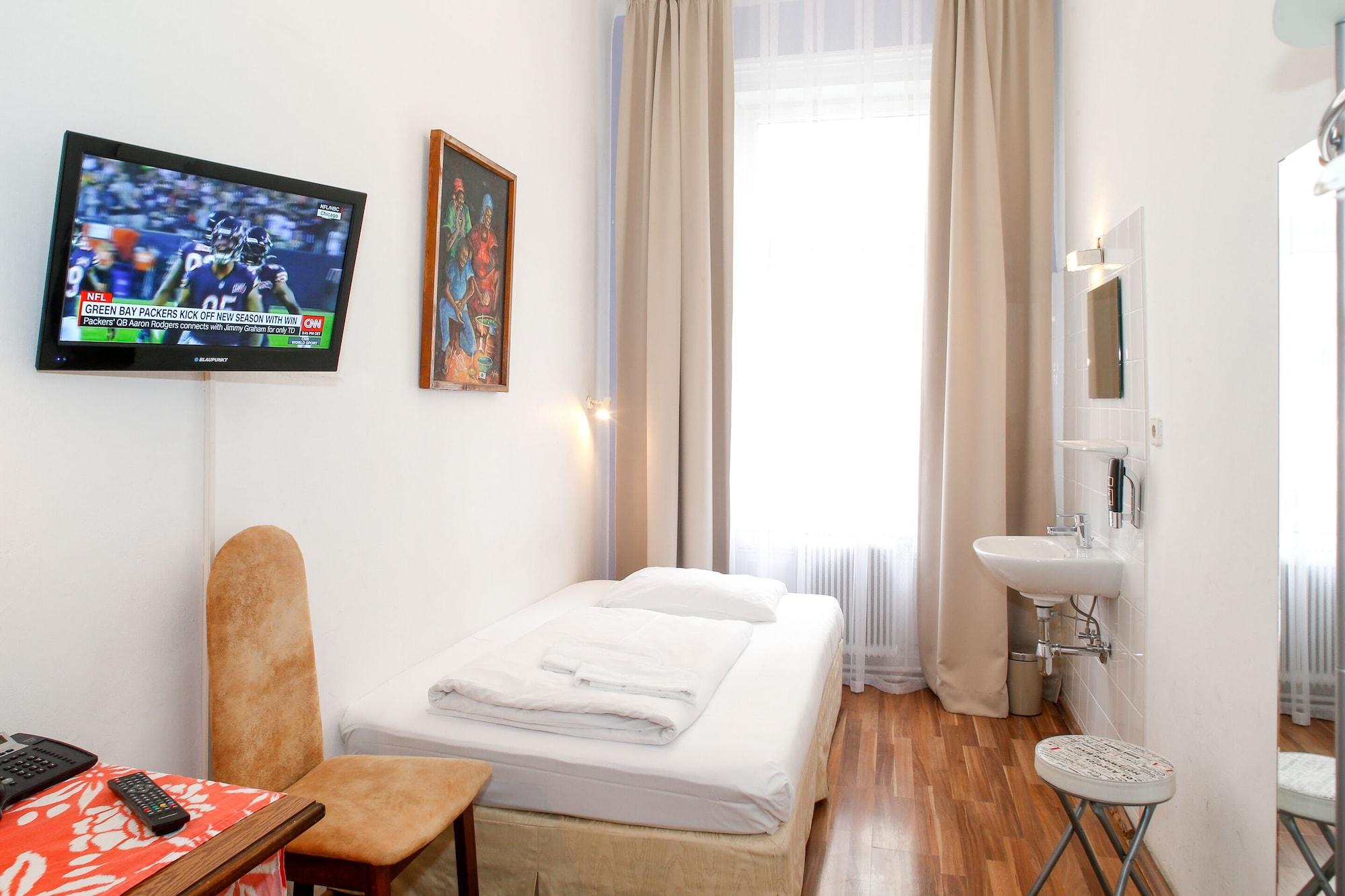 Timeout City Hotel, 5 Min To City Center, Self Check In Vienna Exterior photo