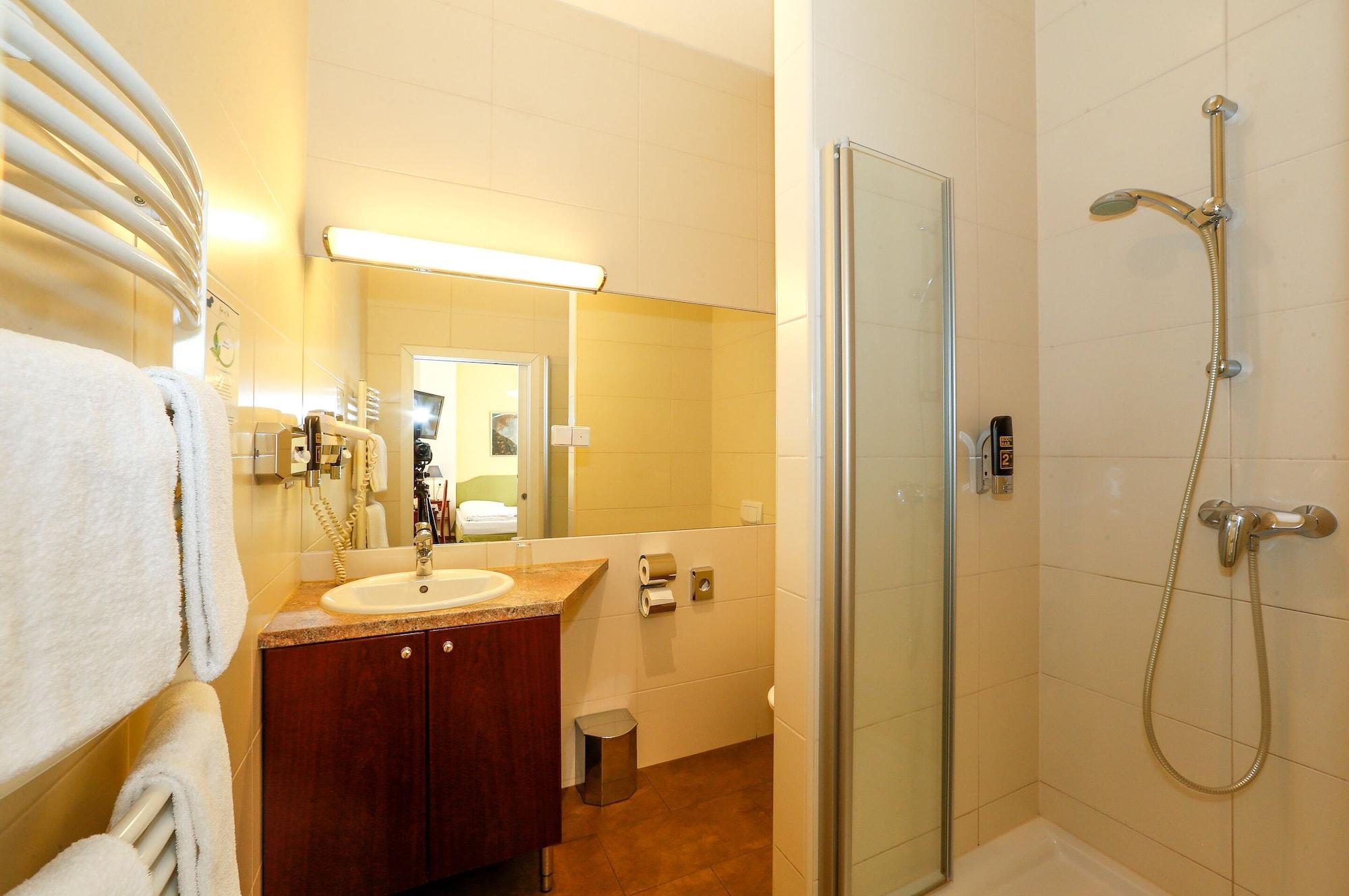 Timeout City Hotel, 5 Min To City Center, Self Check In Vienna Exterior photo